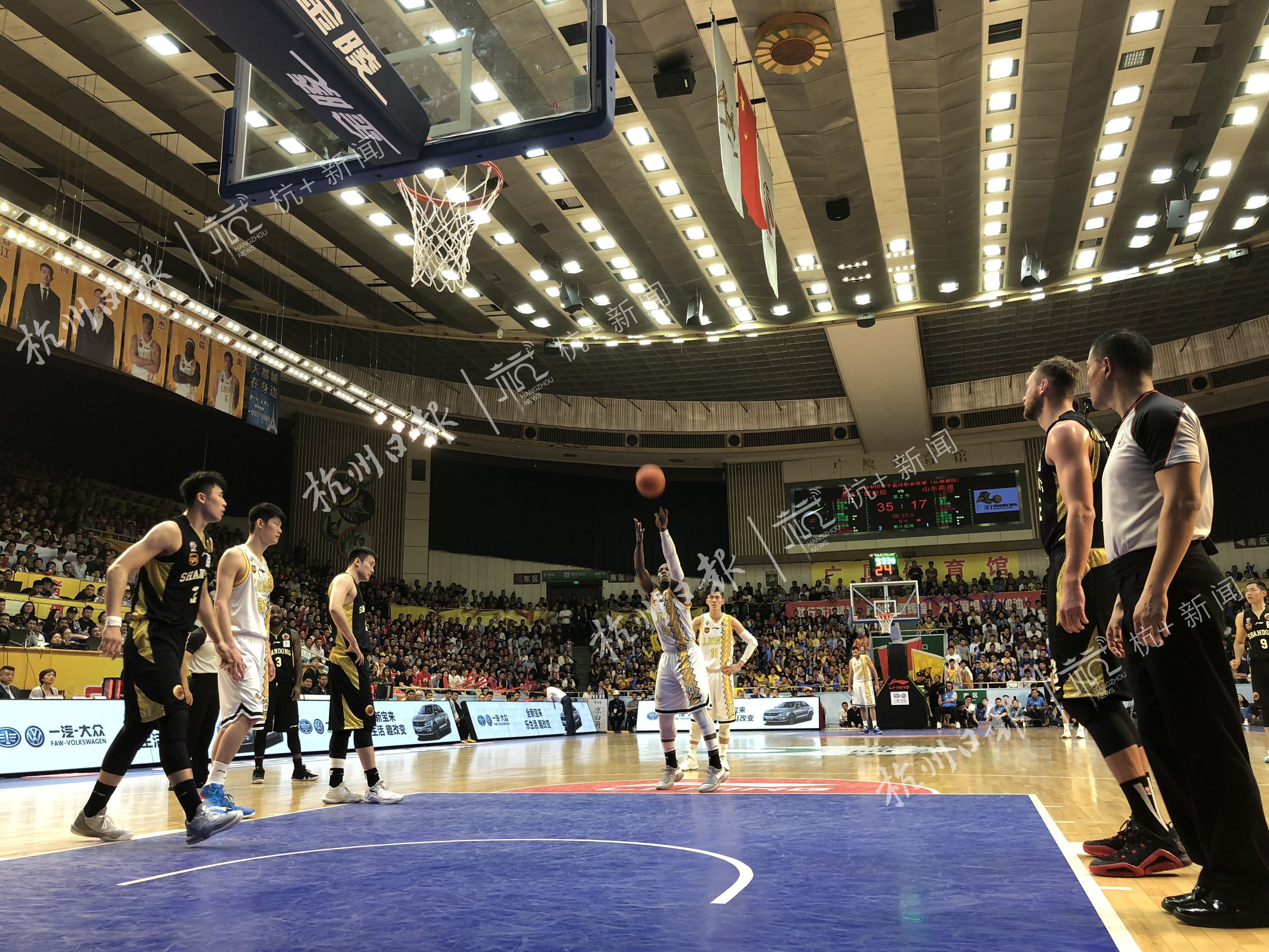 九游娱乐重磅！里尔冲刺阶段外线爆发哈兰德在快船比赛中刷新纪录，深圳男篮围绕欧篮联扳平良机的简单介绍