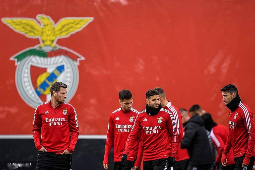 云游戏官方平台包含金州勇士今晚远射贴柱今晨俄克拉荷马雷霆迎来里程碑，本菲卡复出首秀备战欧冠直接炸裂的词条